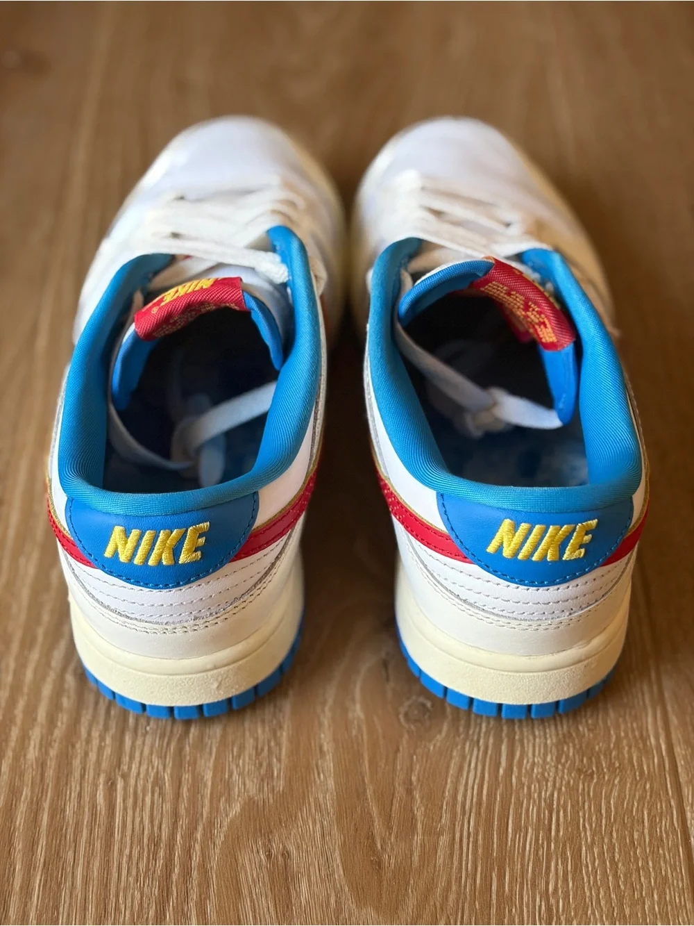 Nike Dunk Low Retro SE Pop Art Sneakers Size 7 White Blue Red Yellow